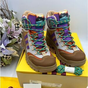 Men’s Gucci x Addias lace up boots size 10.5 made in  Italy
